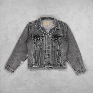 Vintage Plain Pockets Faded Black Denim Distressed Trucker Jacket Fits Women's M